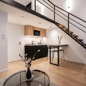 E56 - Grand Boulevard Heritage - Location By Bqa Budapest